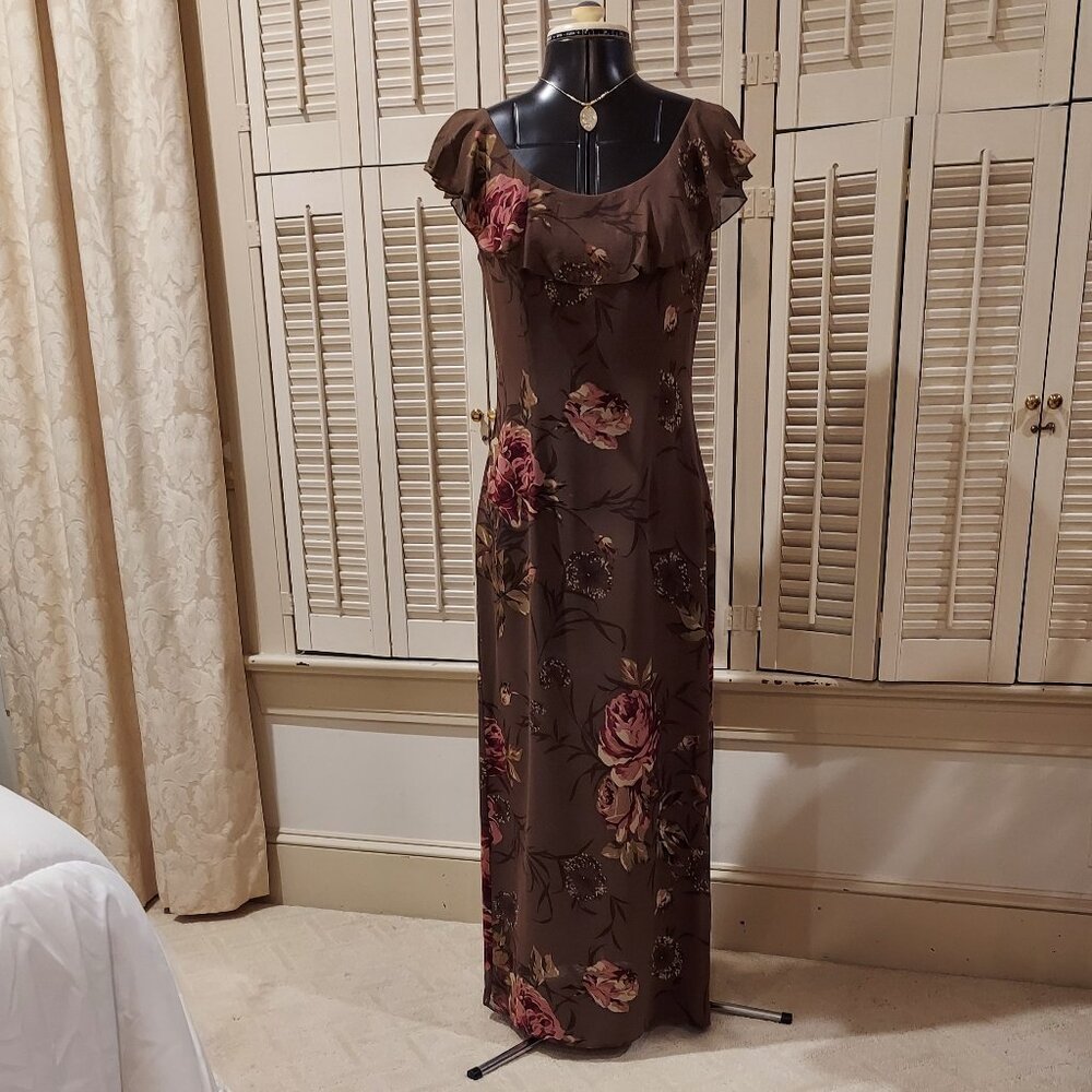 Brown Floral Silk Sleeveless Ruffled Neckline Gown Morrell Maxie Size 6